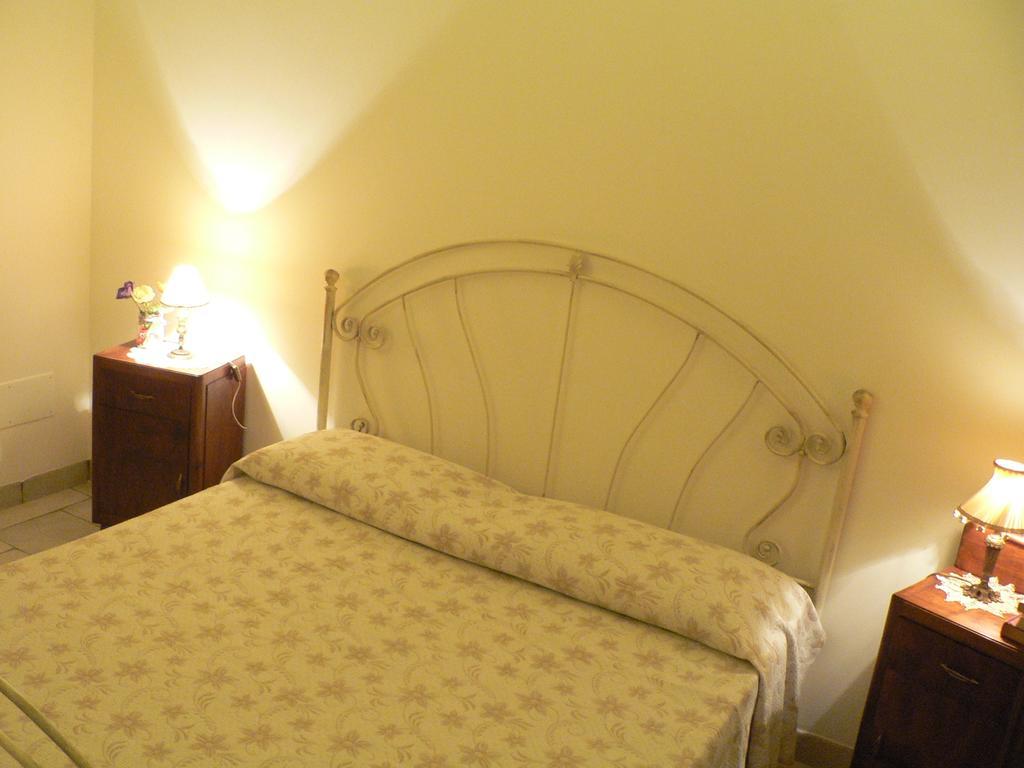 Sottacastieddu Otel Avetrana Oda fotoğraf